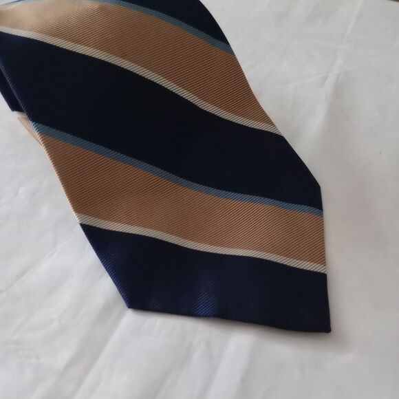 Christian Dior  Cravates Silk Tie Navy Geometric Paris/New York - Picture 2 of 4